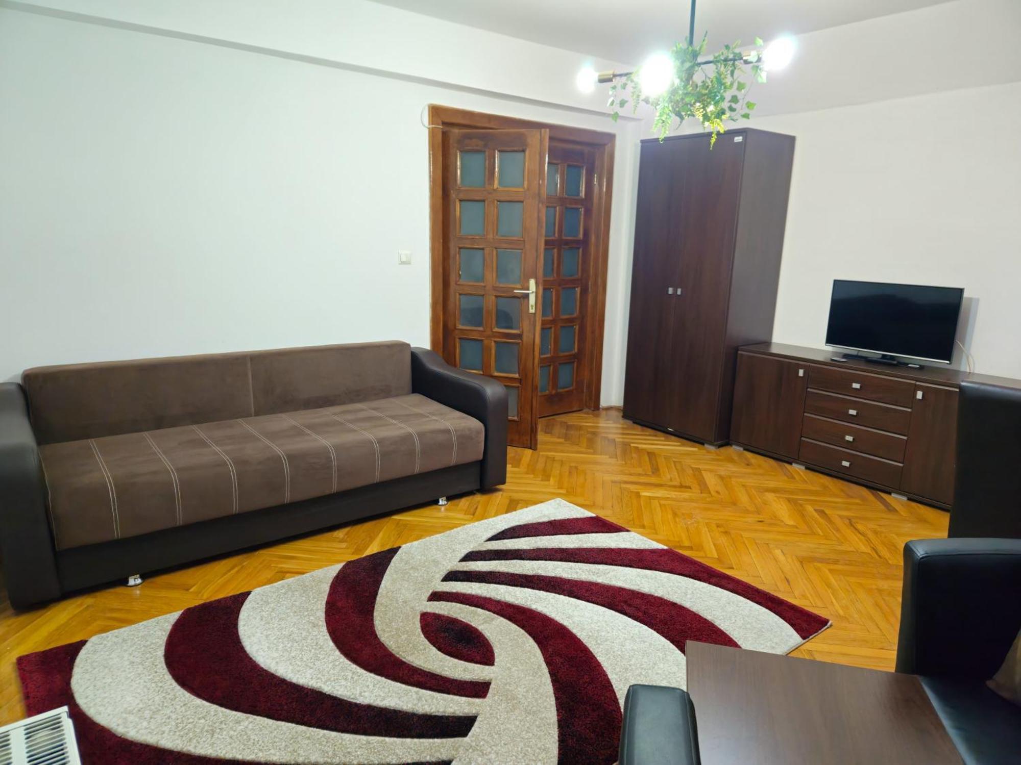 Apartment Zarnesti City Centre Vmp Free Parking Экстерьер фото