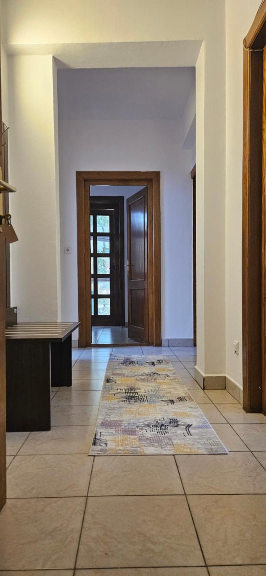 Apartment Zarnesti City Centre Vmp Free Parking Номер фото